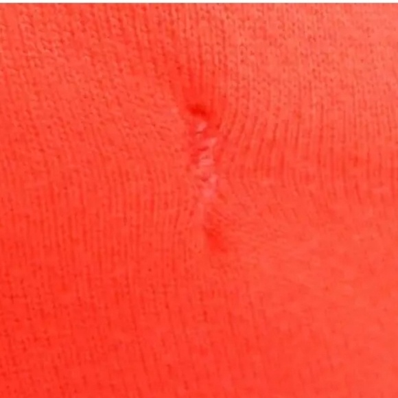 Sundry Red Heart Sweatshirt - Picture 4 of 4